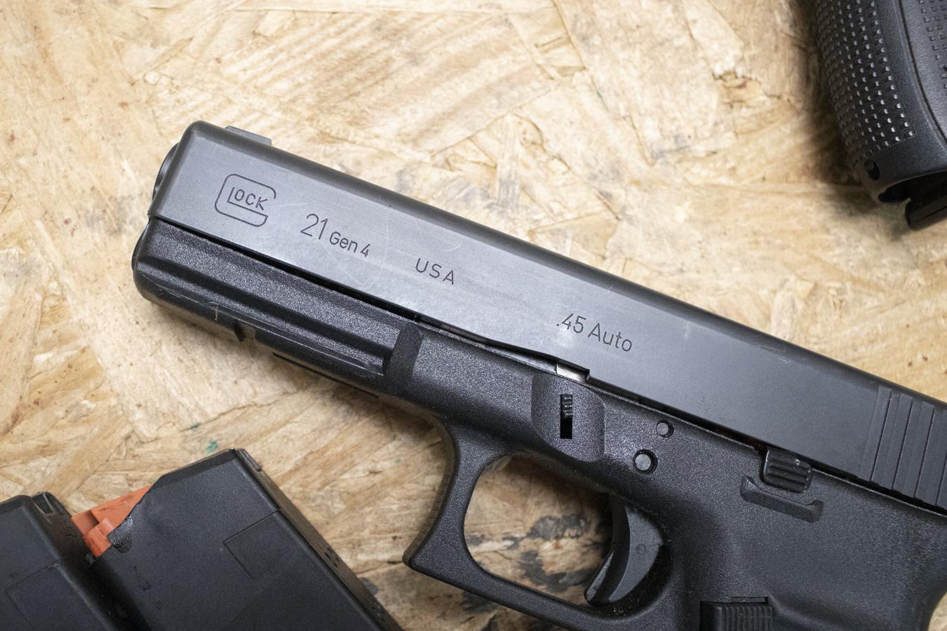GLOCK 21 Gen4 45ACP Police Trade-In Pistols with Three Magazines